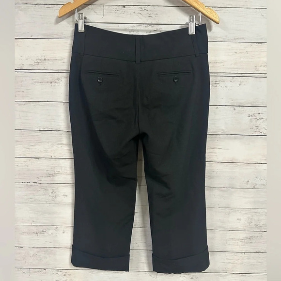 Express Editor Cropped Black Pants Size 2 - Picture 2 of 6